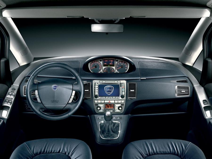 Lancia Musa 2007 года  (фото 2 из 86)